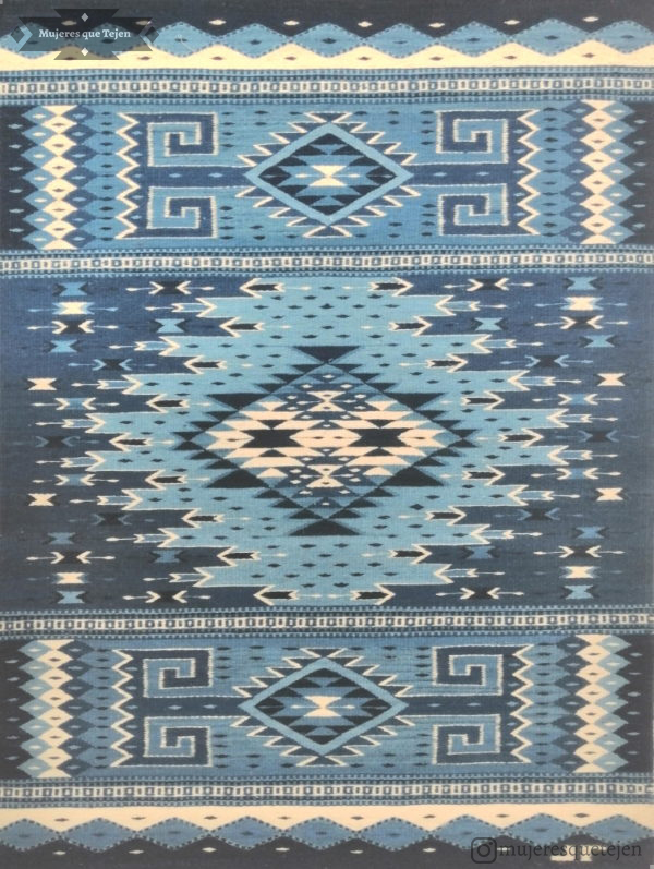 Teotitlán del Valle rug made with alpaca wool